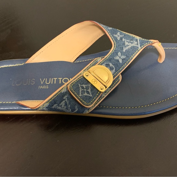 Louis Vuitton Denim Thong Sandals - Picture 2 of 8